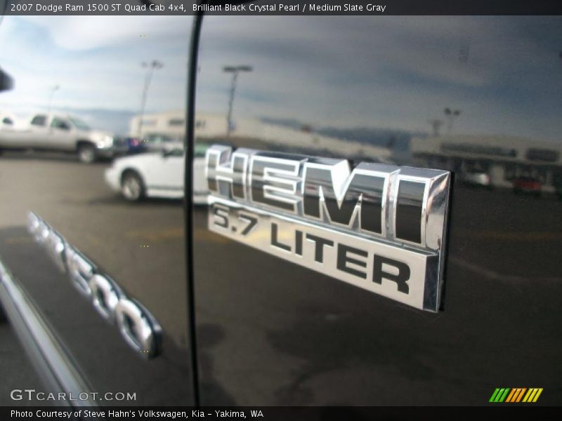Brilliant Black Crystal Pearl / Medium Slate Gray 2007 Dodge Ram 1500 ST Quad Cab 4x4