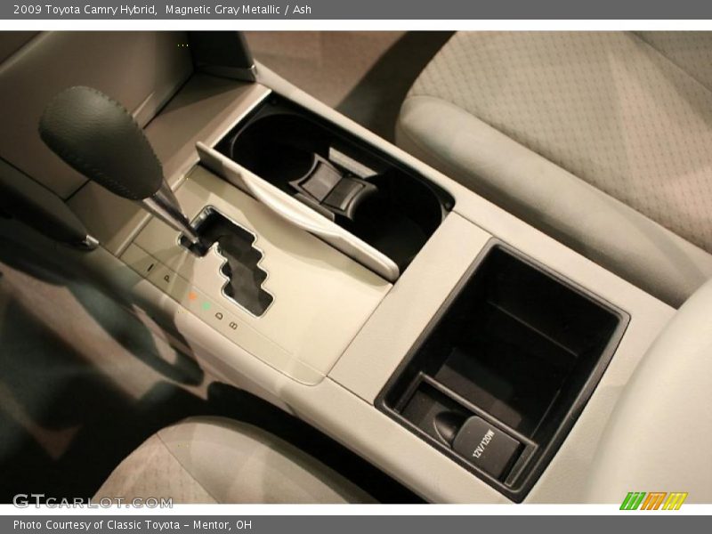 Magnetic Gray Metallic / Ash 2009 Toyota Camry Hybrid