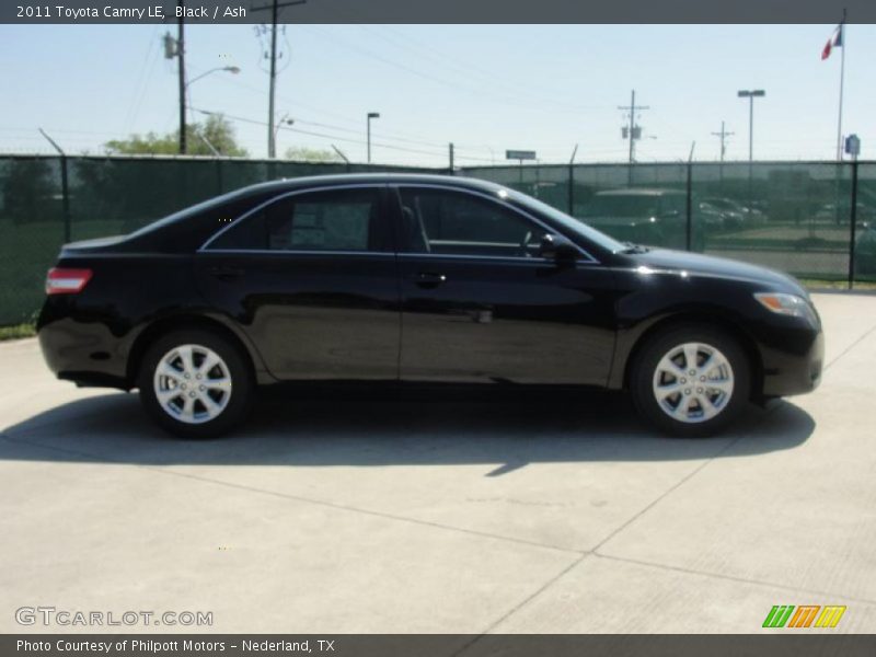 Black / Ash 2011 Toyota Camry LE