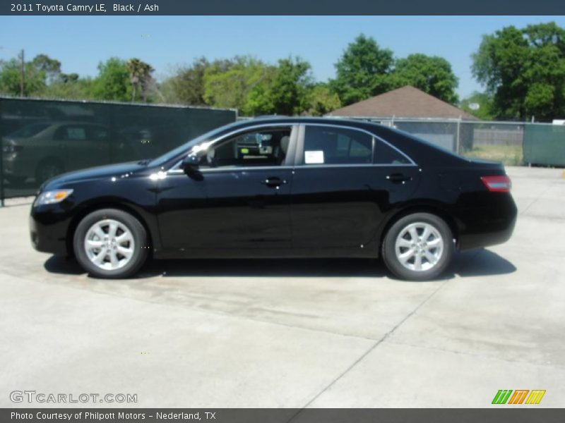 Black / Ash 2011 Toyota Camry LE