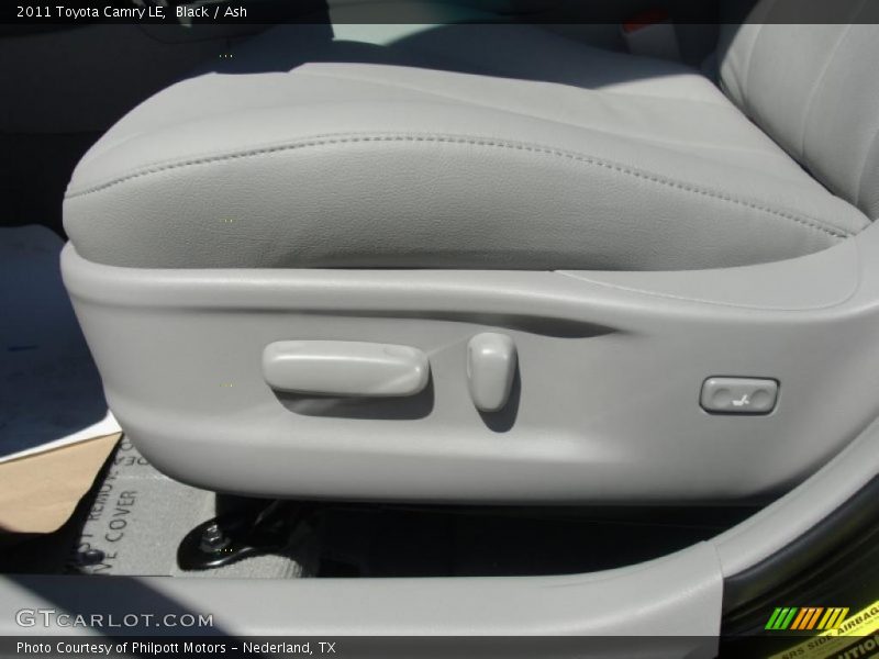 Black / Ash 2011 Toyota Camry LE