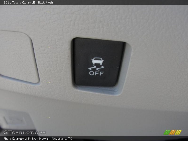 Black / Ash 2011 Toyota Camry LE