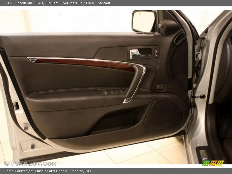 Brilliant Silver Metallic / Dark Charcoal 2010 Lincoln MKZ FWD