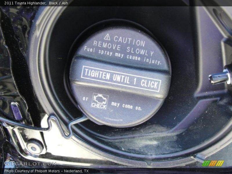 Black / Ash 2011 Toyota Highlander