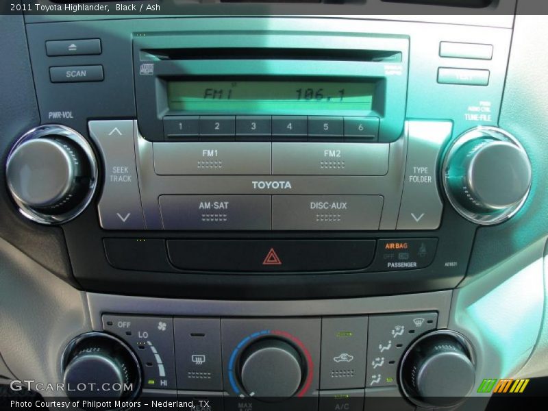 Black / Ash 2011 Toyota Highlander