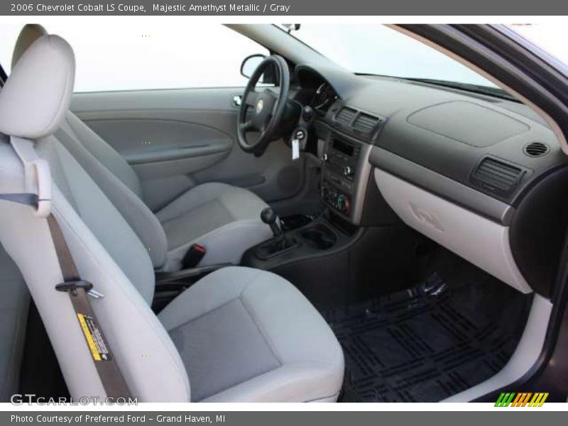 Majestic Amethyst Metallic / Gray 2006 Chevrolet Cobalt LS Coupe