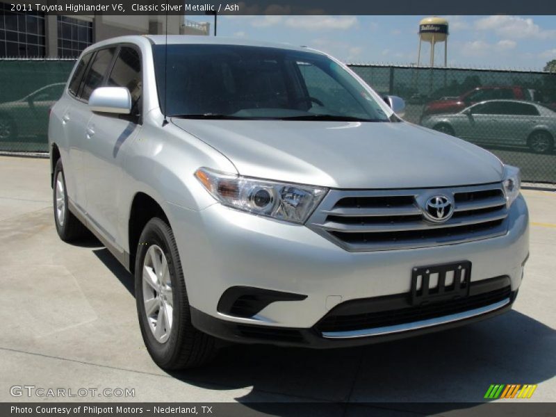 Classic Silver Metallic / Ash 2011 Toyota Highlander V6