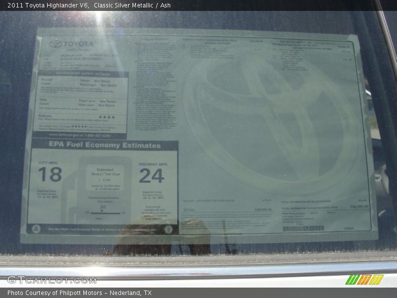 Classic Silver Metallic / Ash 2011 Toyota Highlander V6