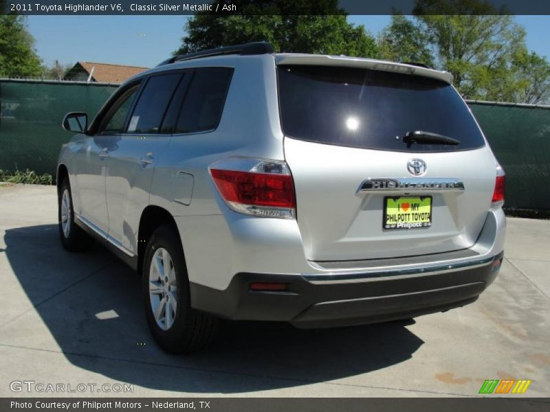 Classic Silver Metallic / Ash 2011 Toyota Highlander V6