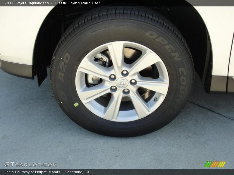 Classic Silver Metallic / Ash 2011 Toyota Highlander V6