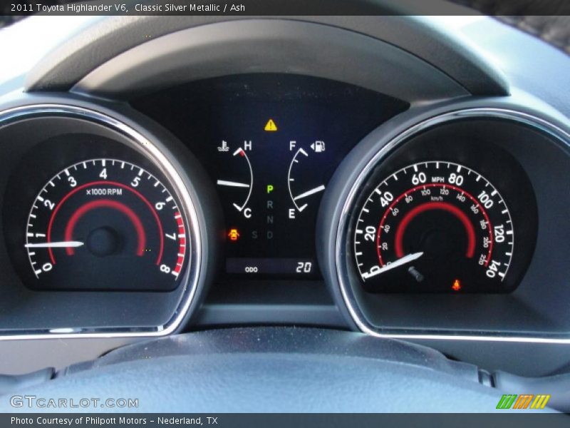 Classic Silver Metallic / Ash 2011 Toyota Highlander V6