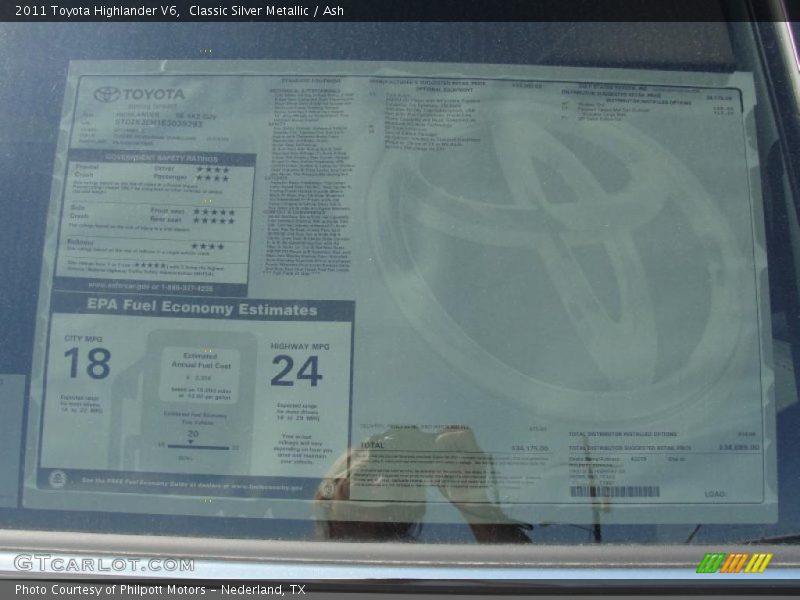 Classic Silver Metallic / Ash 2011 Toyota Highlander V6