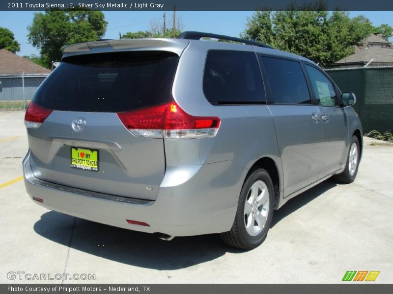 Silver Sky Metallic / Light Gray 2011 Toyota Sienna LE