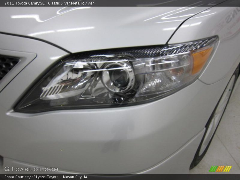 Classic Silver Metallic / Ash 2011 Toyota Camry SE