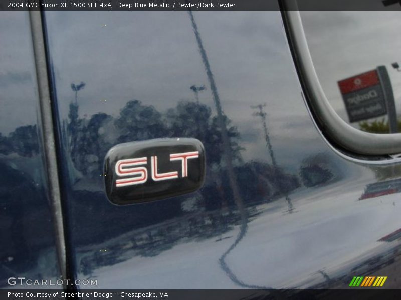 2004 Yukon XL 1500 SLT 4x4 Logo