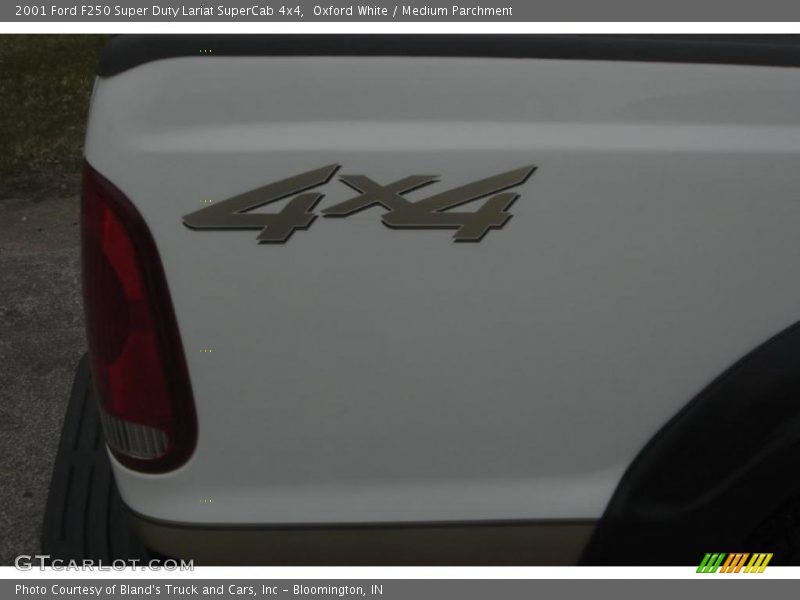 Oxford White / Medium Parchment 2001 Ford F250 Super Duty Lariat SuperCab 4x4