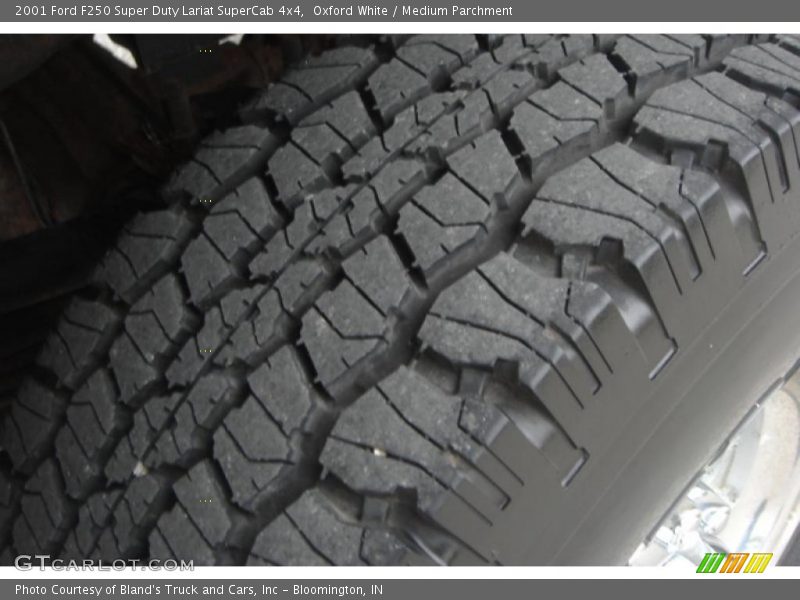 Oxford White / Medium Parchment 2001 Ford F250 Super Duty Lariat SuperCab 4x4