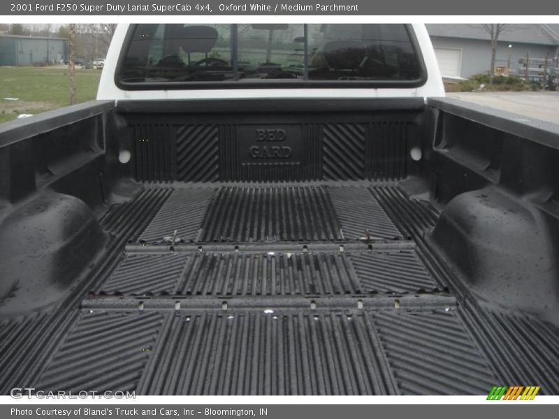 Oxford White / Medium Parchment 2001 Ford F250 Super Duty Lariat SuperCab 4x4