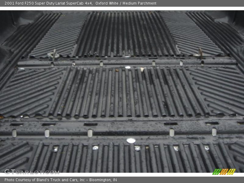 Oxford White / Medium Parchment 2001 Ford F250 Super Duty Lariat SuperCab 4x4
