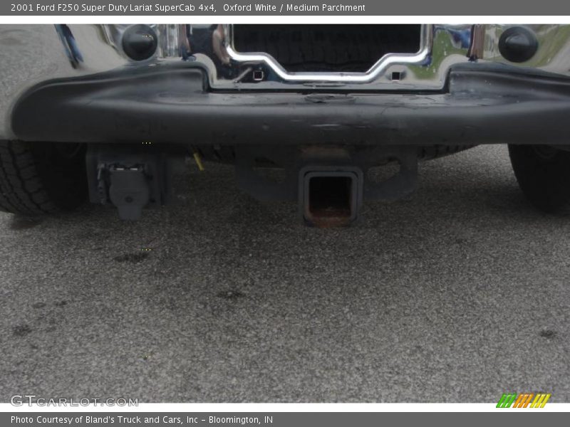 Oxford White / Medium Parchment 2001 Ford F250 Super Duty Lariat SuperCab 4x4