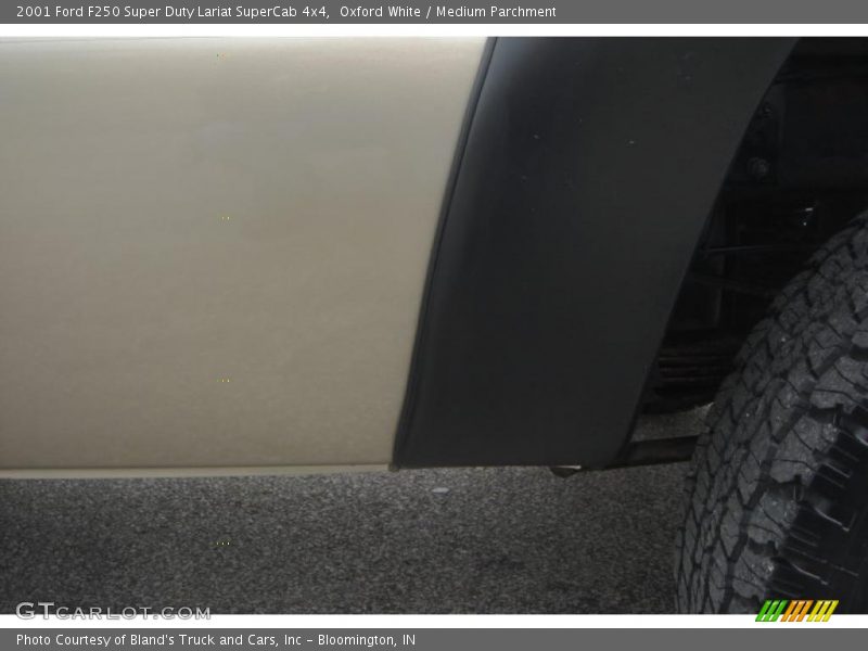 Oxford White / Medium Parchment 2001 Ford F250 Super Duty Lariat SuperCab 4x4
