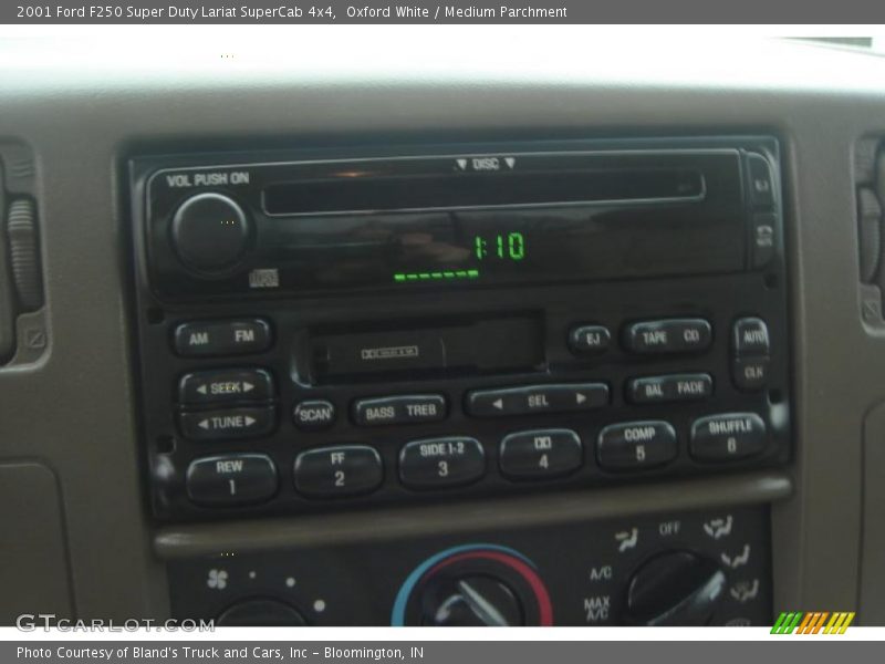 Oxford White / Medium Parchment 2001 Ford F250 Super Duty Lariat SuperCab 4x4