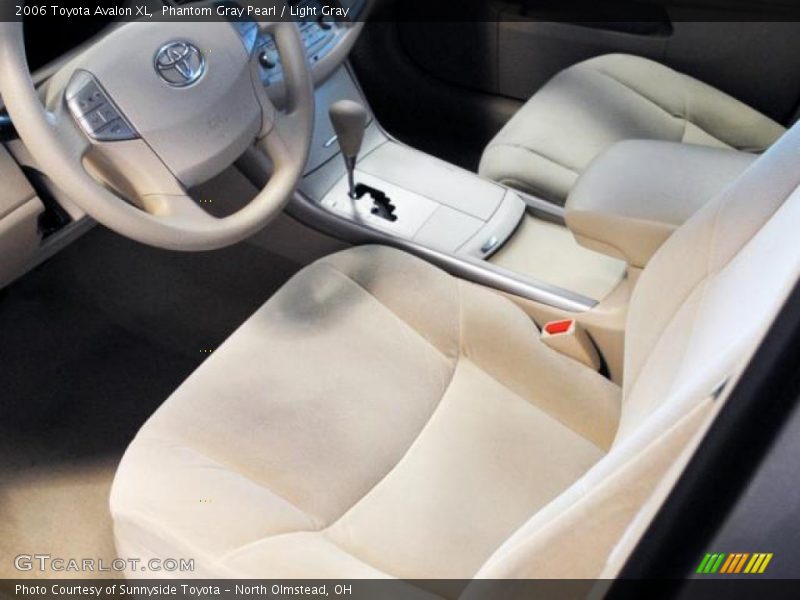 Phantom Gray Pearl / Light Gray 2006 Toyota Avalon XL