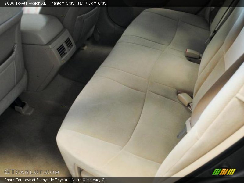Phantom Gray Pearl / Light Gray 2006 Toyota Avalon XL