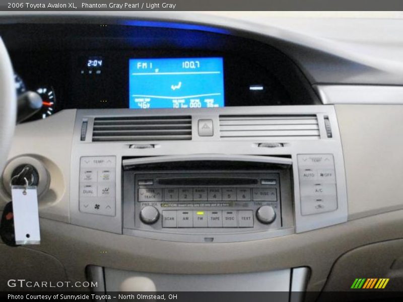 Phantom Gray Pearl / Light Gray 2006 Toyota Avalon XL