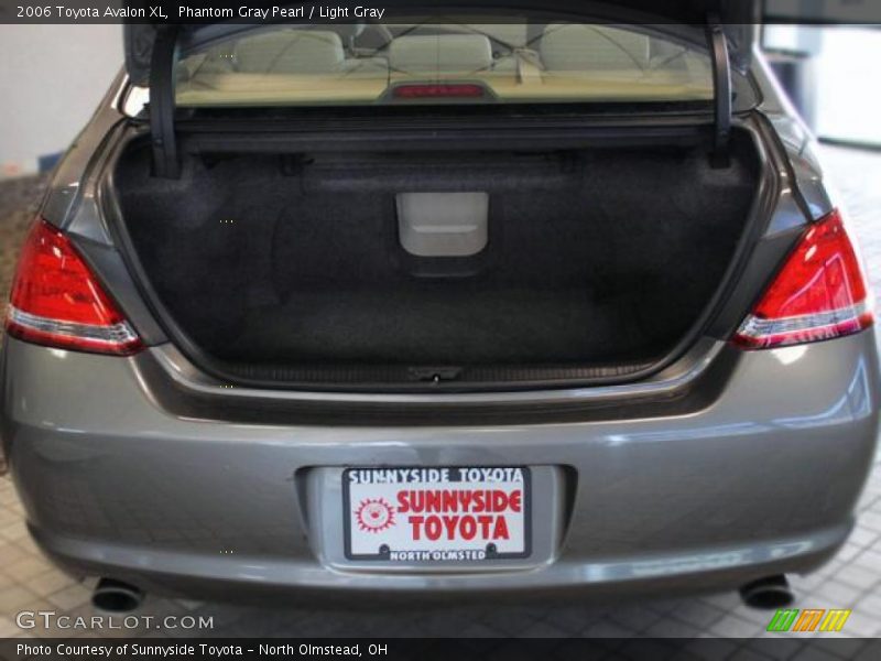 Phantom Gray Pearl / Light Gray 2006 Toyota Avalon XL