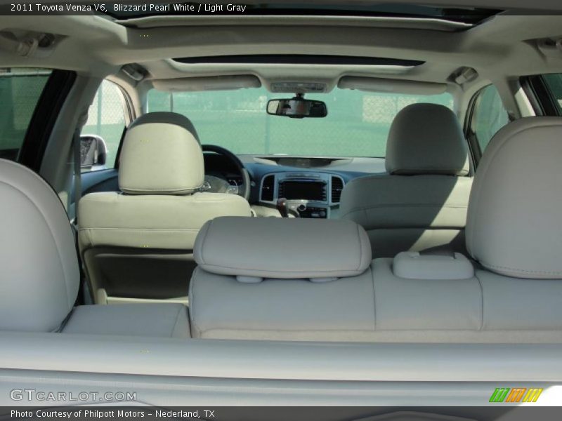 Blizzard Pearl White / Light Gray 2011 Toyota Venza V6