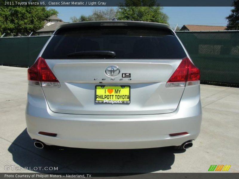 Classic Silver Metallic / Light Gray 2011 Toyota Venza V6