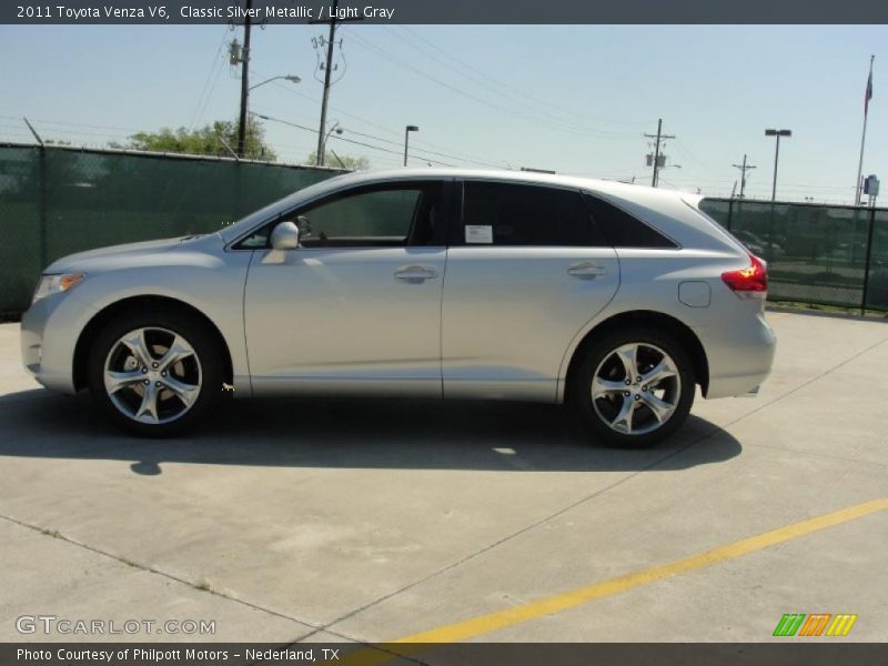 Classic Silver Metallic / Light Gray 2011 Toyota Venza V6