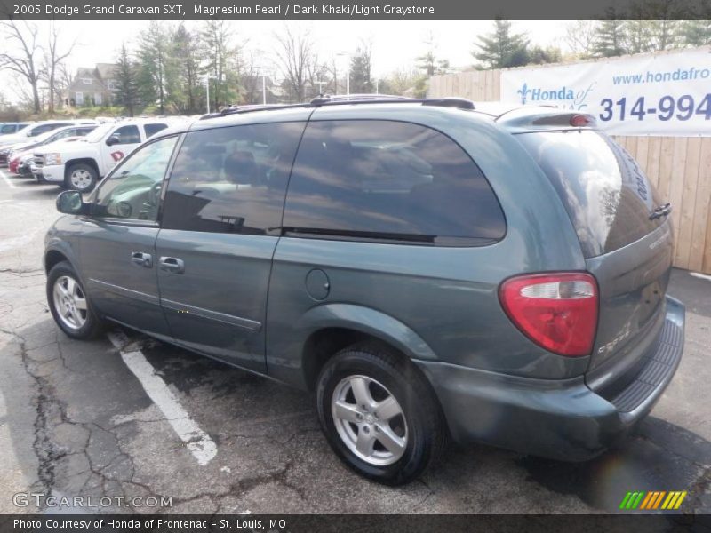 Magnesium Pearl / Dark Khaki/Light Graystone 2005 Dodge Grand Caravan SXT