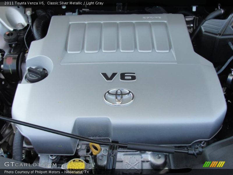 Classic Silver Metallic / Light Gray 2011 Toyota Venza V6