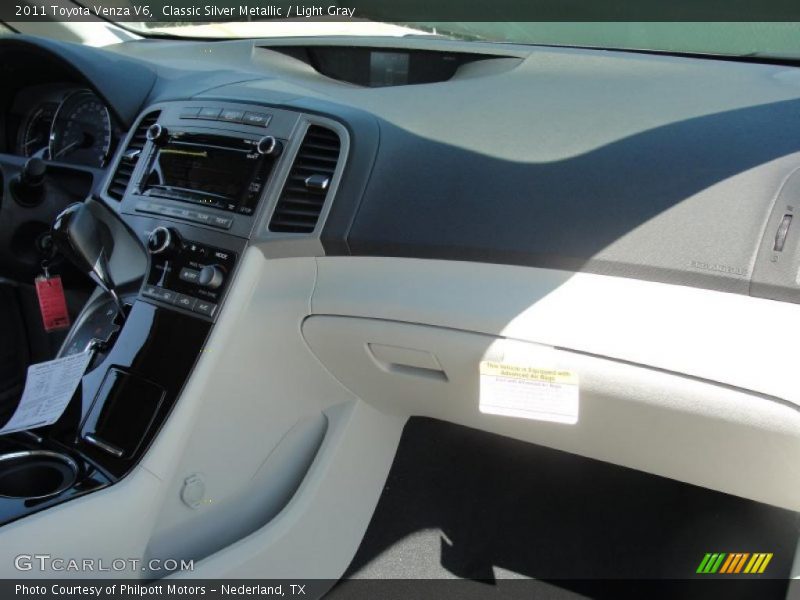 Classic Silver Metallic / Light Gray 2011 Toyota Venza V6