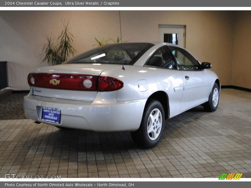 Ultra Silver Metallic / Graphite 2004 Chevrolet Cavalier Coupe