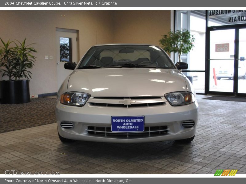 Ultra Silver Metallic / Graphite 2004 Chevrolet Cavalier Coupe