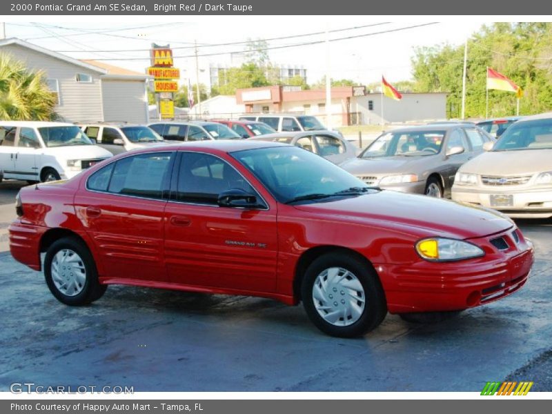 Bright Red / Dark Taupe 2000 Pontiac Grand Am SE Sedan