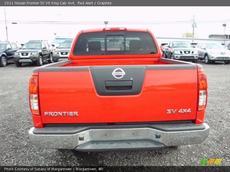 Red Alert / Graphite 2011 Nissan Frontier SV V6 King Cab 4x4