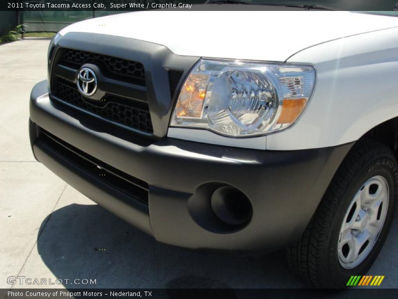 Super White / Graphite Gray 2011 Toyota Tacoma Access Cab