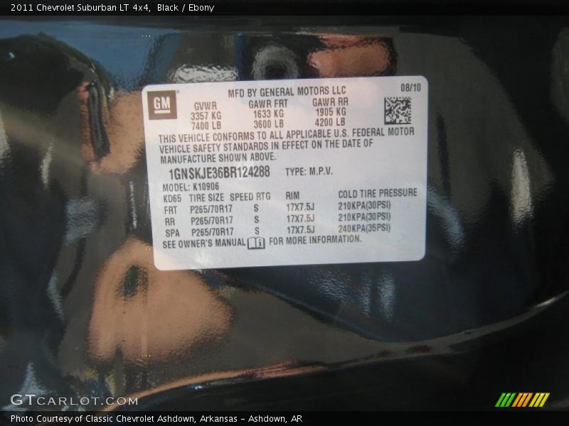 Black / Ebony 2011 Chevrolet Suburban LT 4x4