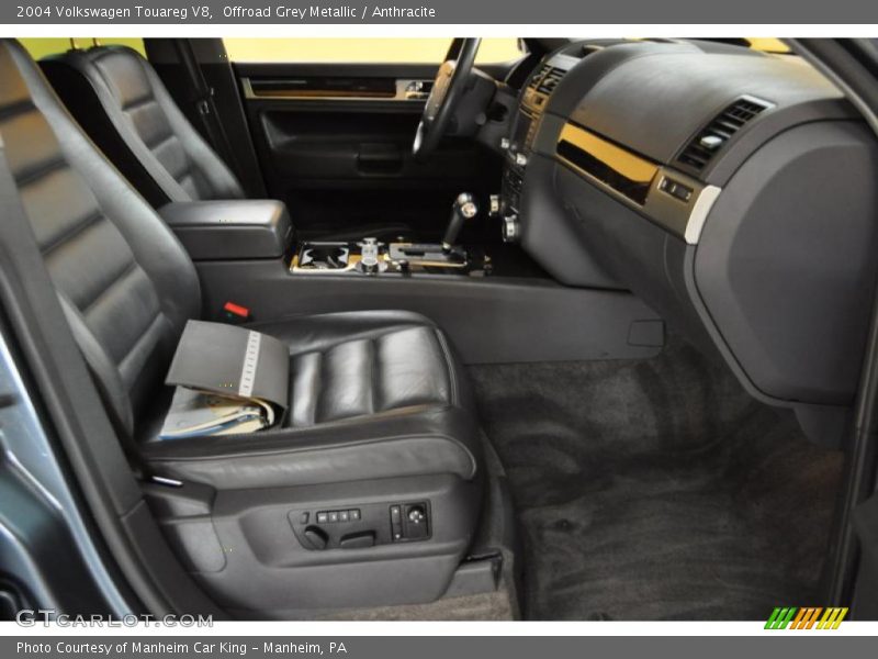 Offroad Grey Metallic / Anthracite 2004 Volkswagen Touareg V8