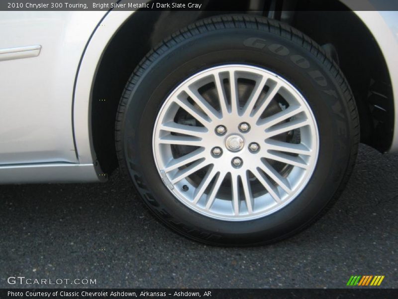 Bright Silver Metallic / Dark Slate Gray 2010 Chrysler 300 Touring