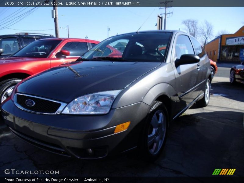 Liquid Grey Metallic / Dark Flint/Light Flint 2005 Ford Focus ZX3 SES Coupe