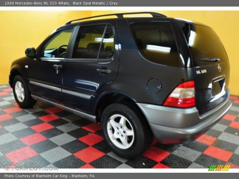Black Opal Metallic / Grey 1999 Mercedes-Benz ML 320 4Matic