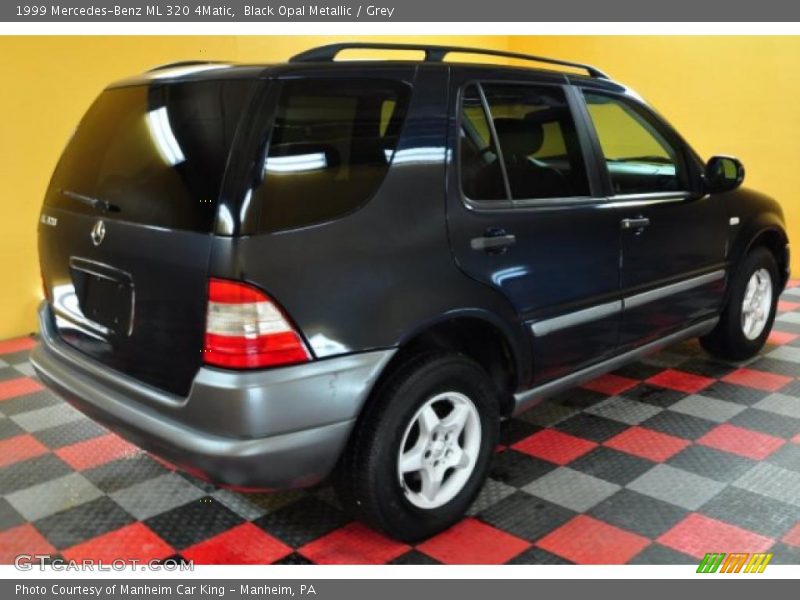 Black Opal Metallic / Grey 1999 Mercedes-Benz ML 320 4Matic