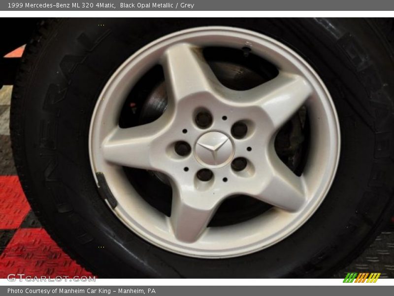 Black Opal Metallic / Grey 1999 Mercedes-Benz ML 320 4Matic