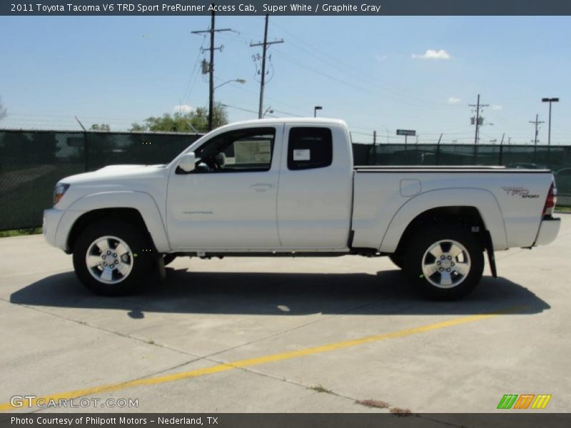 Super White / Graphite Gray 2011 Toyota Tacoma V6 TRD Sport PreRunner Access Cab