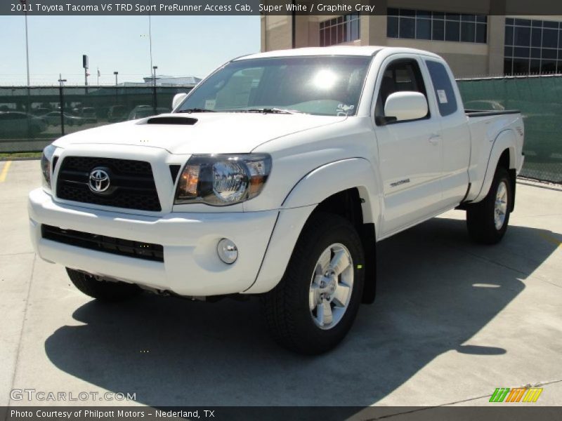 Super White / Graphite Gray 2011 Toyota Tacoma V6 TRD Sport PreRunner Access Cab